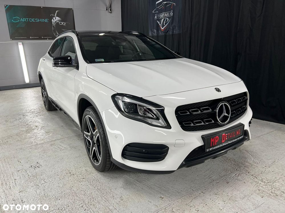 Mercedes-Benz GLA 220 4-Matic AMG Line - 3