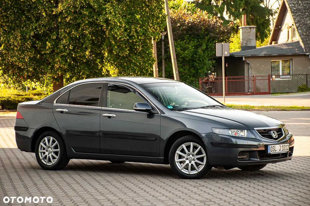 Honda Accord 2.0 Sport - 4