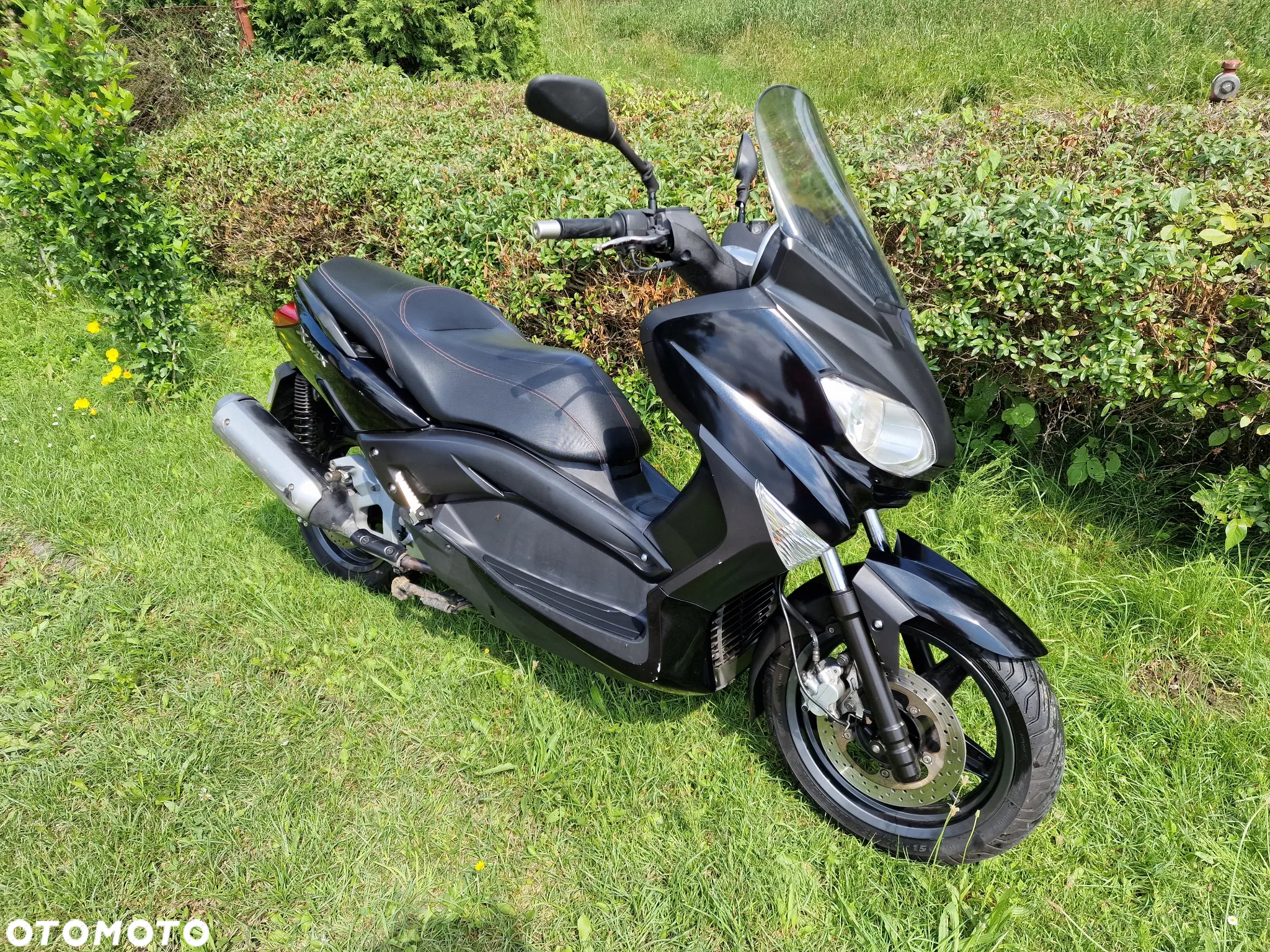 Yamaha X-max - 3