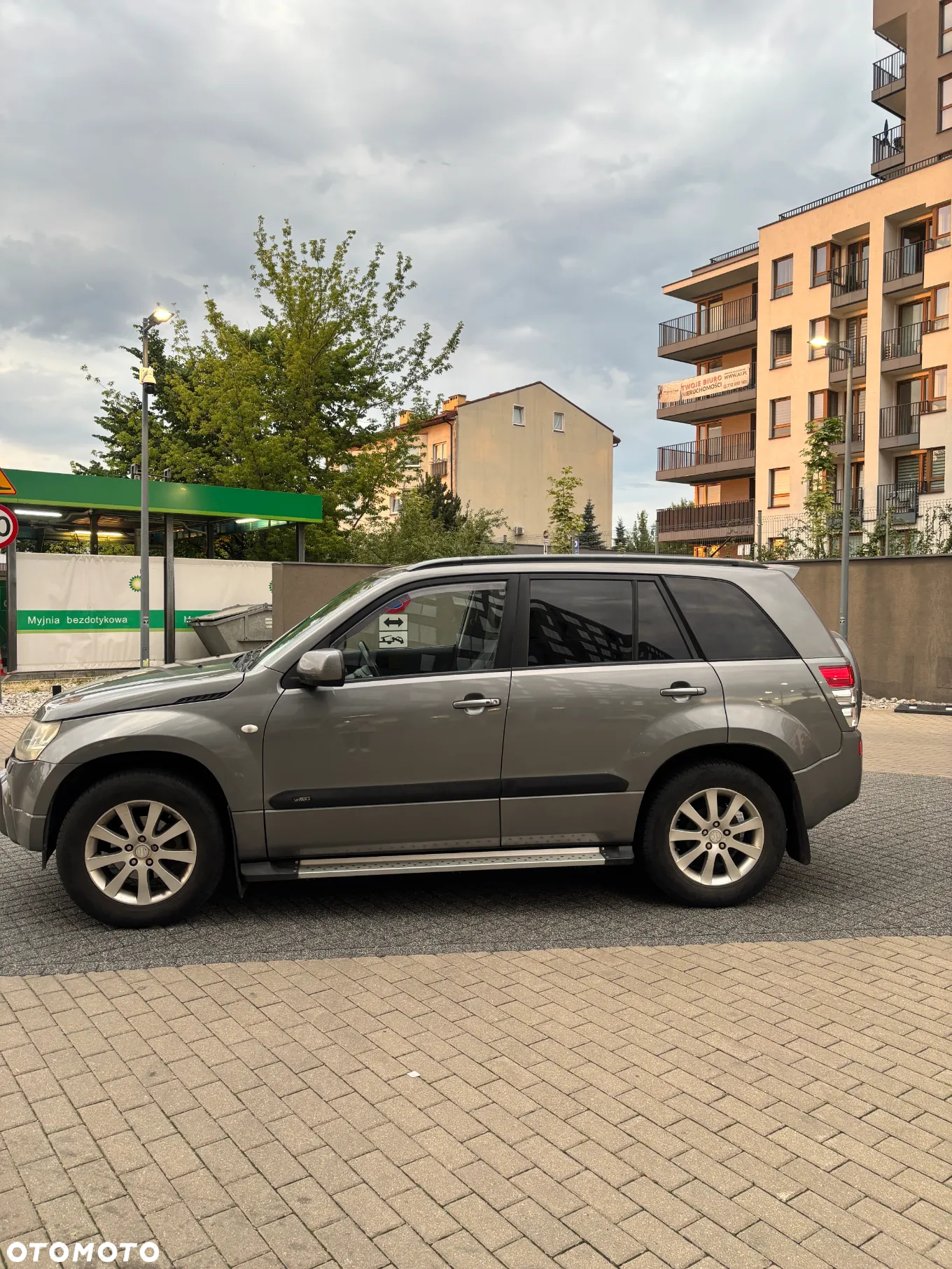 Suzuki Grand Vitara 2.0 De luxe - 3