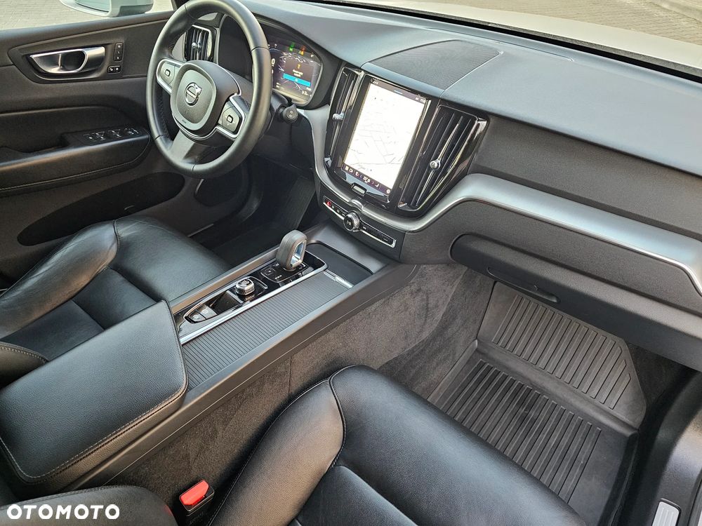 Volvo XC 60 - 11