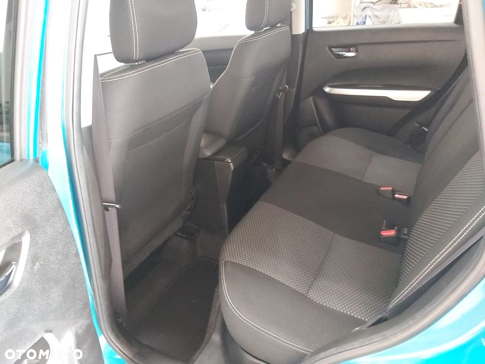 Suzuki Vitara 1.6 Premium 2WD - 17