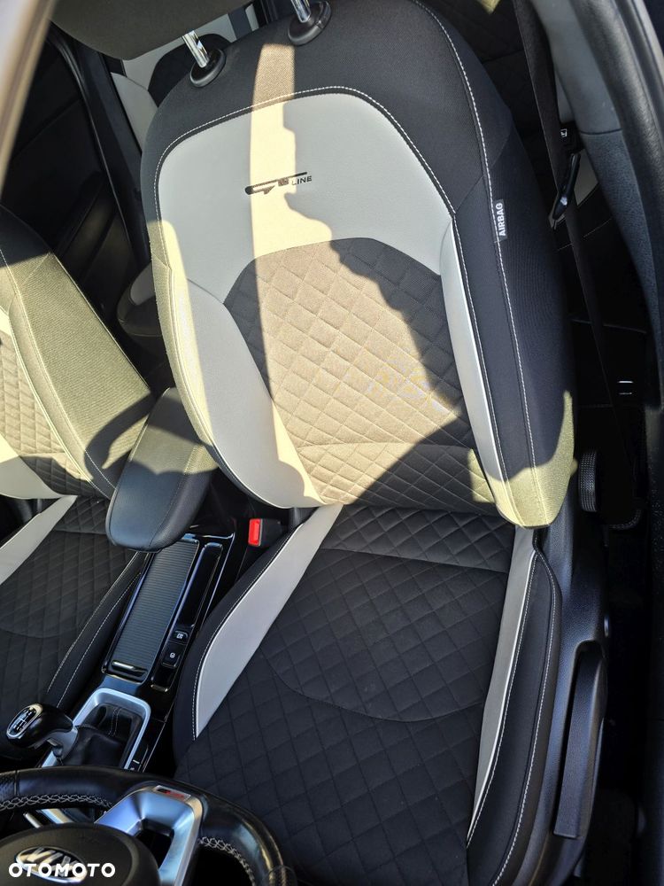 Kia Ceed 1.6 CRDi GT Line - 9