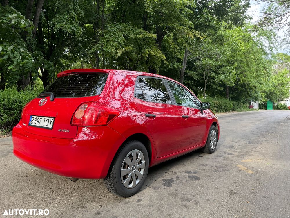 Toyota Auris - 5