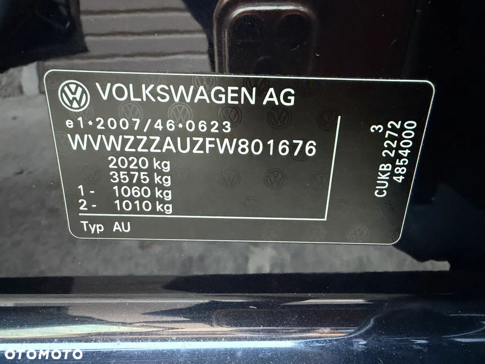 Volkswagen Golf - 39