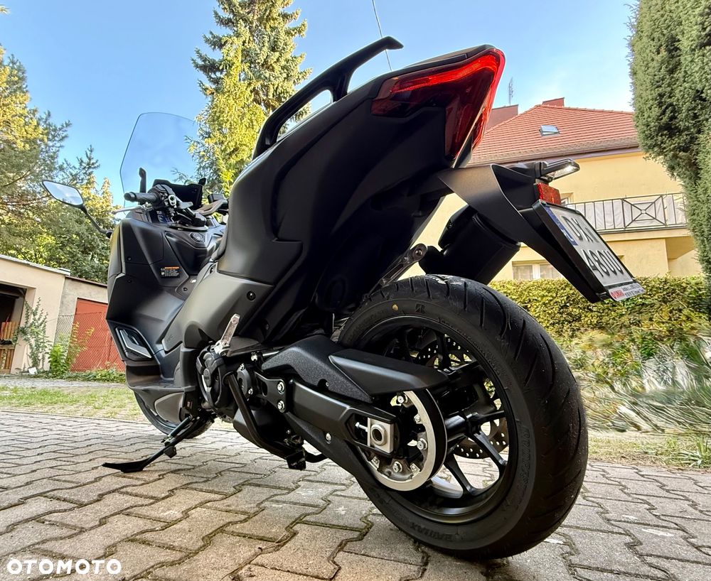 Yamaha Tmax - 6
