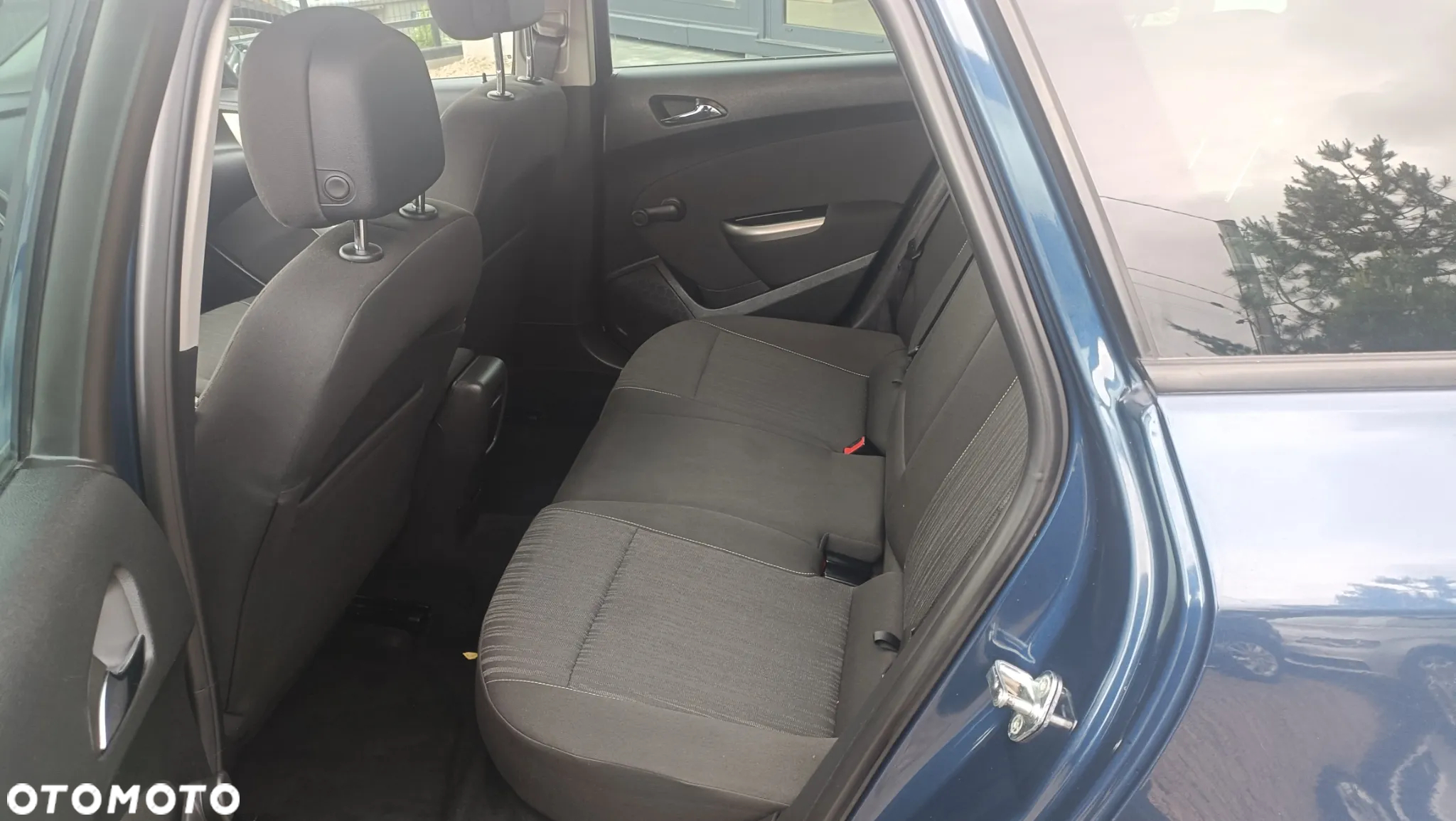 Opel Astra - 8