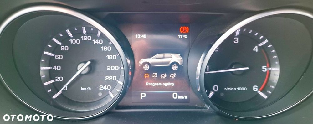 Land Rover Discovery Sport 2.0 TD4 SE - 11