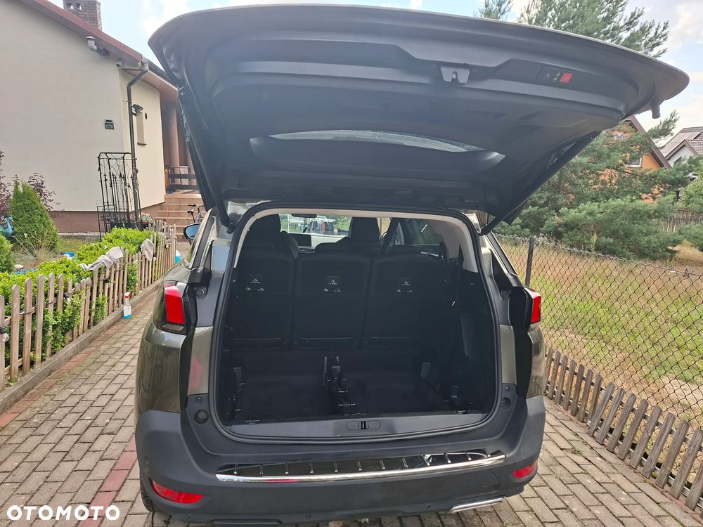 Peugeot 5008 - 16