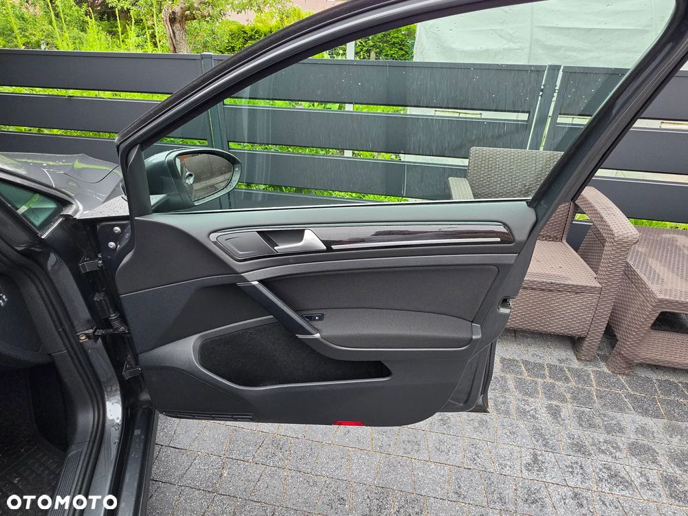 Volkswagen Golf 2.0 TDI BMT Highline DSG - 9