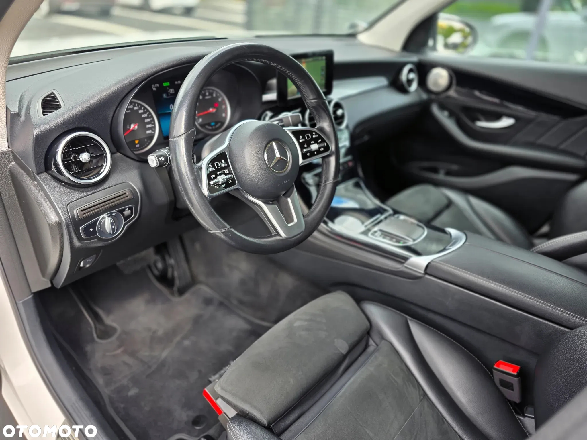 Mercedes-Benz GLC 200 4-Matic - 16