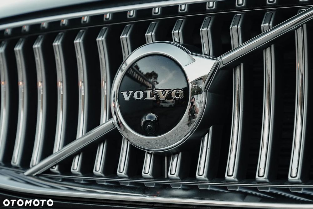 Volvo XC 90 T8 AWD Recharge Geartronic Inscription Edition - 16