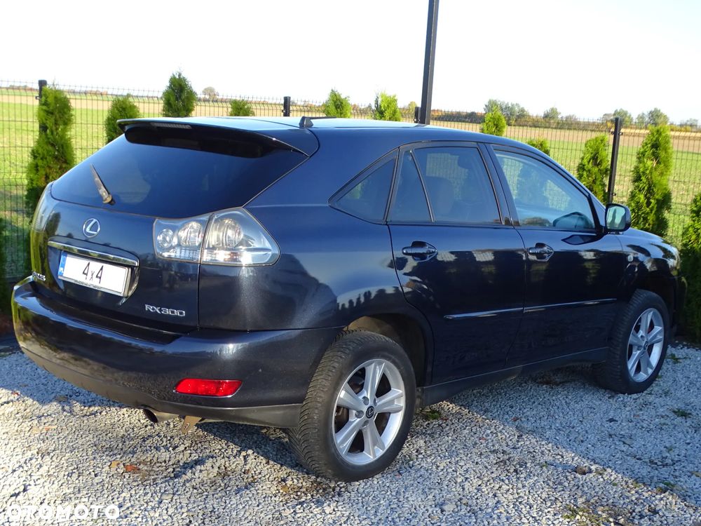 Lexus RX 300 Lux - 4