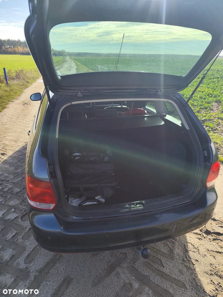 Volkswagen Golf - 21