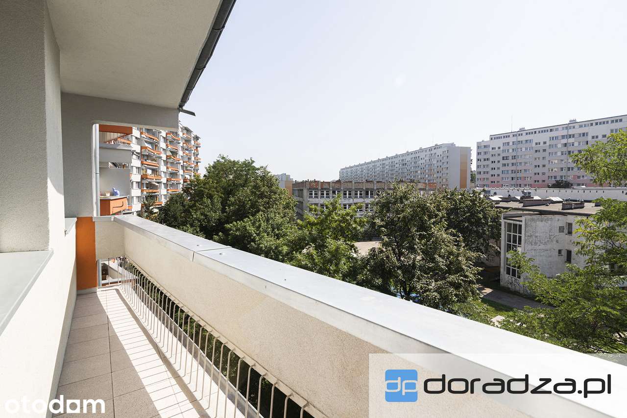 ul.Popowicka / 3 osobne pokoje + kuchnia / 55m2 /balkon/ Dla studentów