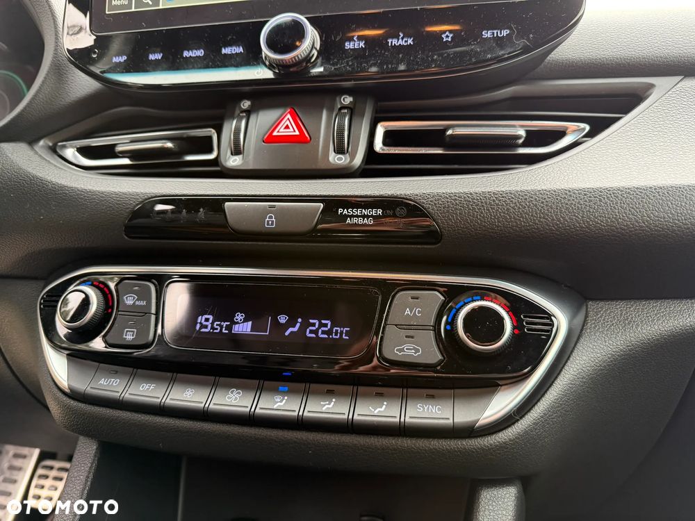 Hyundai i30 1.5 T-GDI 48V-Hybrid N-Line - 24