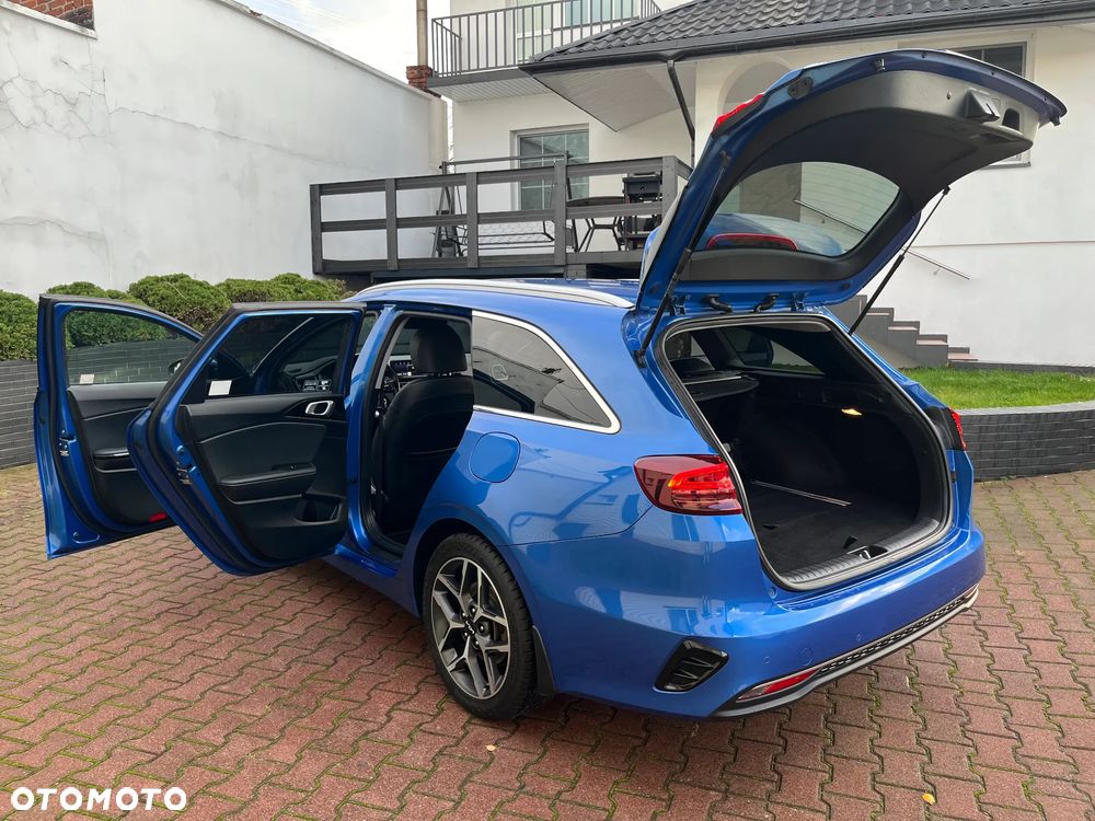 Kia Ceed 1.5 T-GDI Business Line Plus - 29