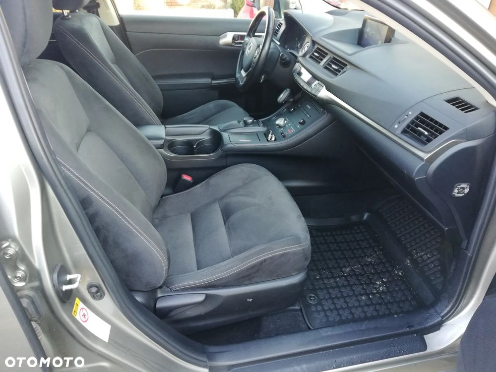 Lexus CT 200h Elegance - 14