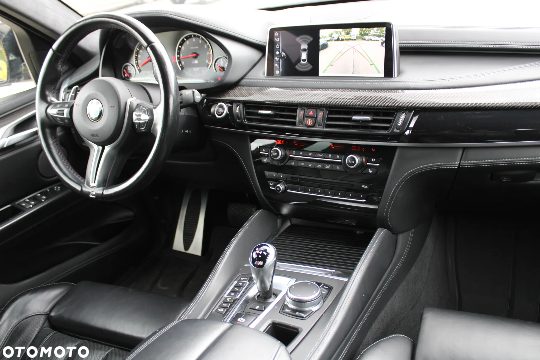 BMW X6M - 10