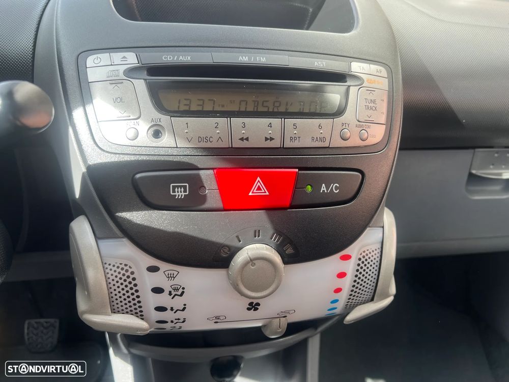 Toyota Aygo 1.0 Power Pack+AC - 6