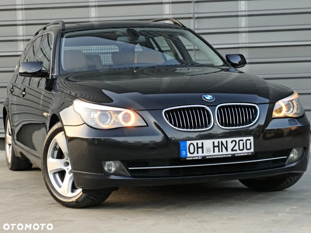 BMW Seria 5 523i Edition Exclusive - 4