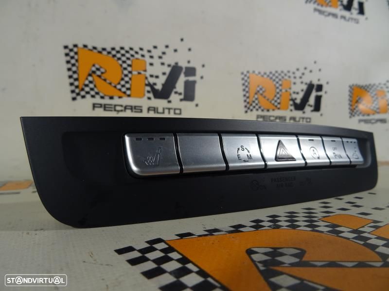 Conjunto De Botões Mercedes-Benz Cla Coupé (C117)  A2469059801 / A 246 - 2