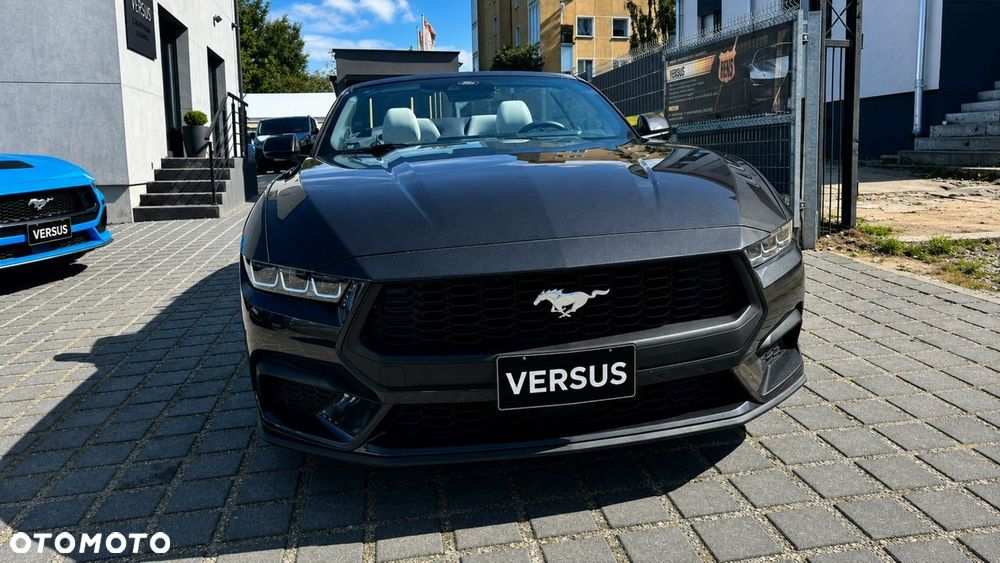Ford Mustang - 2