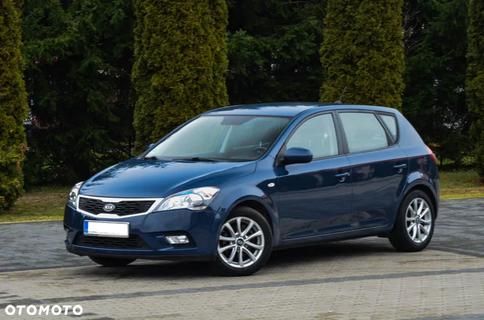 Kia Ceed Cee'd 1.6 Comfort - 11