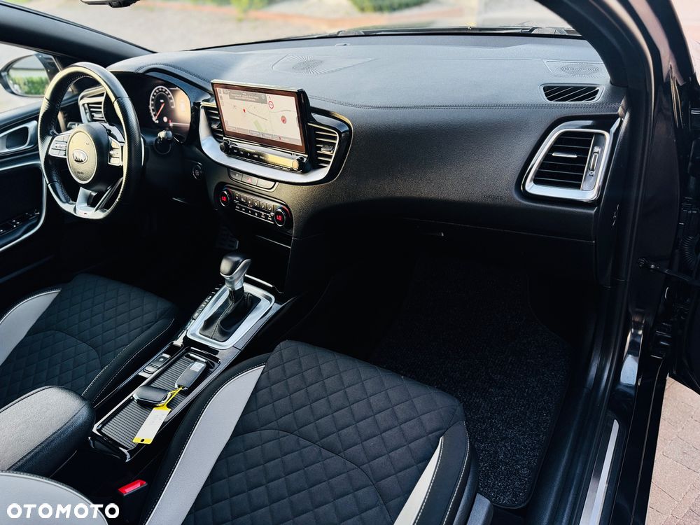 Kia ProCeed 1.6 CRDi DCT7 SCR GT LINE - 15