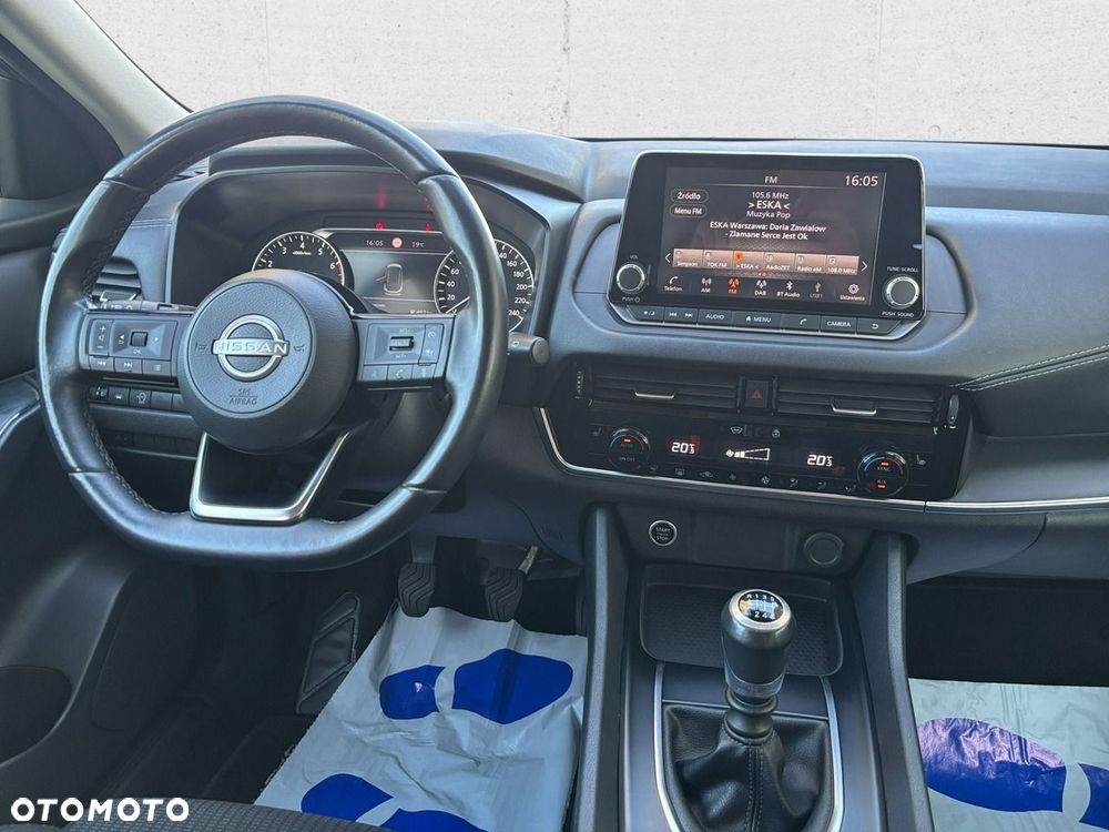 Nissan Qashqai - 22