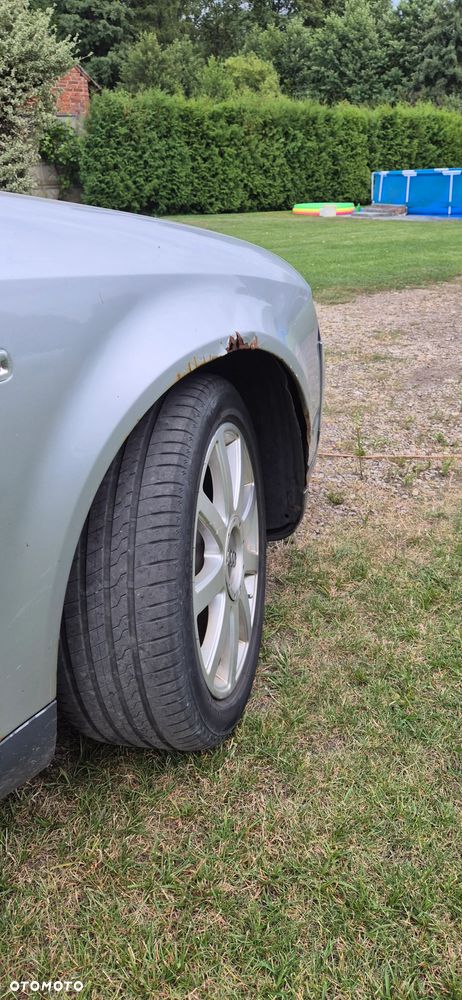 Audi A4 Avant 2.4 - 7