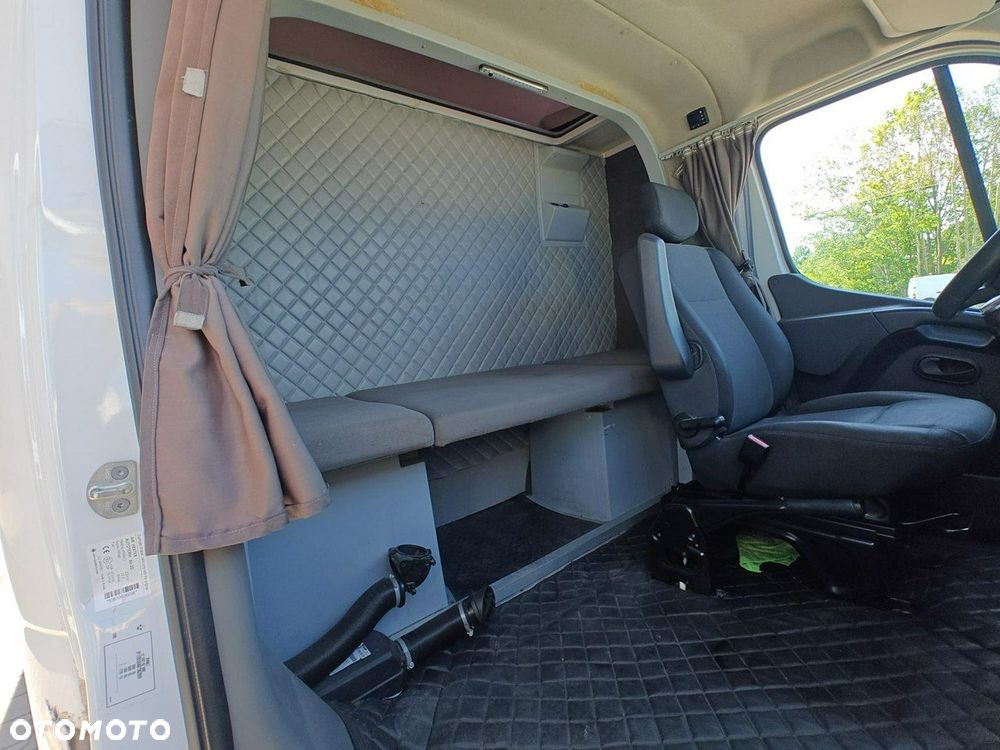 Renault Master - 18