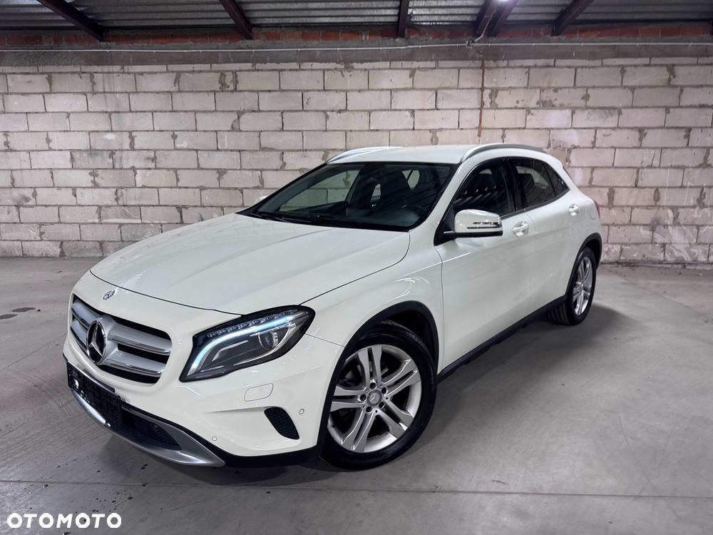 Mercedes-Benz Gla 2015 photo 4