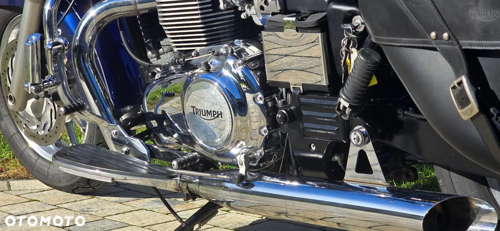 Triumph America - 16