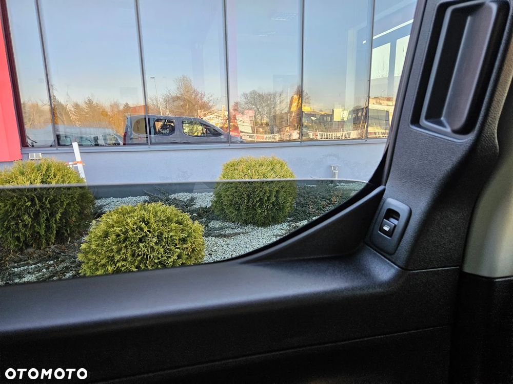 Toyota Proace City Verso 1.5 D-4D Business - 20