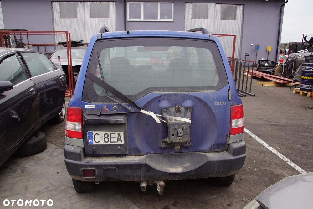 Auto na części - Mitsubishi Pajero Pinin 2.0 GDI 129 KM 4G94 V5M21 TH9B 2003R Silnik Skrzynia Drzwi Maska Błotnik Klapa Zderzak Lampa Lusterko Klamka Szyba Deska Kokpit Sterownik Moduł Czujnik Licznik Wyświetlacz Panel Kierownica - 4