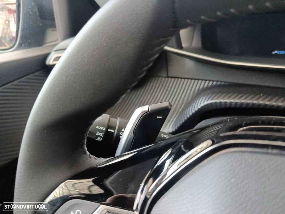 Peugeot 208 1.2 PureTech Allure Pack EAT8 - 13