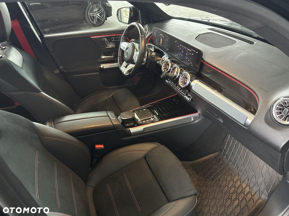 Mercedes-Benz GLB AMG 35 4-Matic - 19