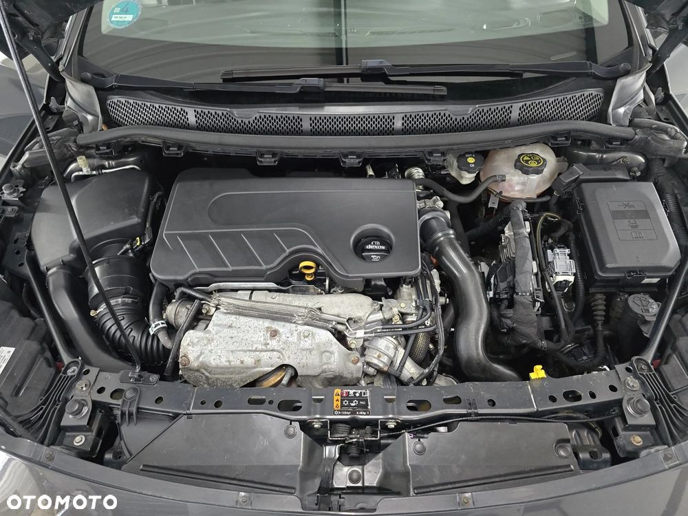 Opel Astra 1.6 BiTurbo D (CDTI) Start/Stop Innovation - 29