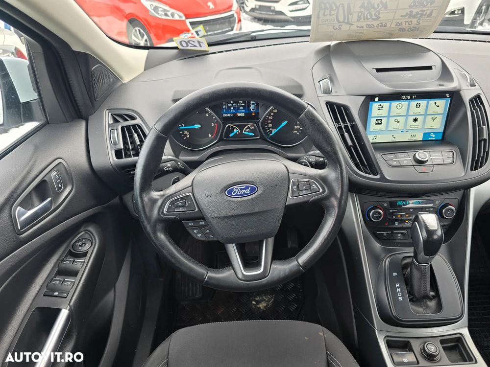 Ford Kuga 2.0 EcoBlue Aut. 4x4 TITANIUM - 8