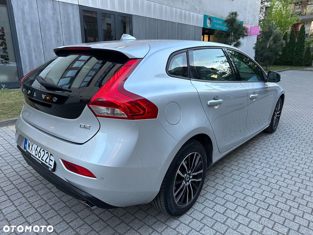 Volvo V40 - 9