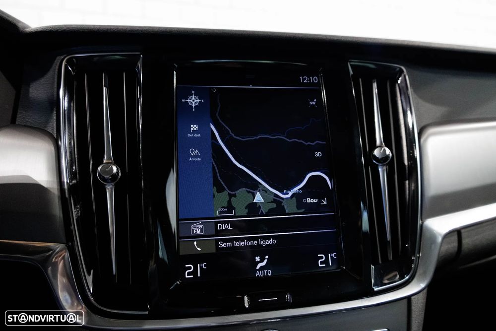 Volvo S90 2.0 T8 Momentum Plus AWD Geartronic - 21