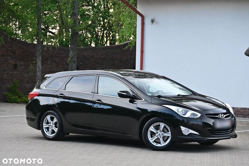 Hyundai i40 i40cw 1.7 CRDi Automatik Fifa World Cup Edition Gold - 20
