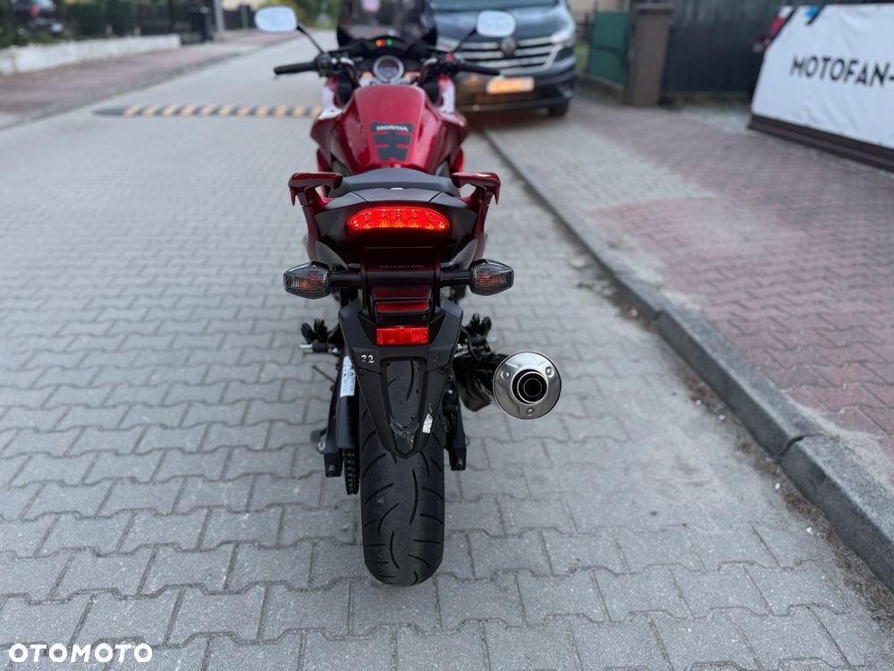 Honda CBF - 16