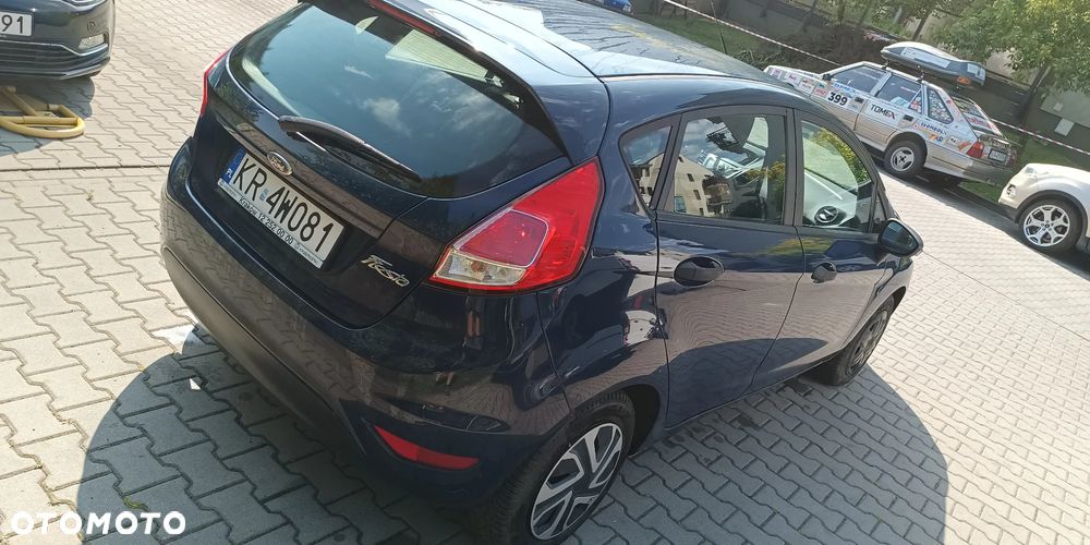 Ford Fiesta 1.5 TDCi Ambiente - 3