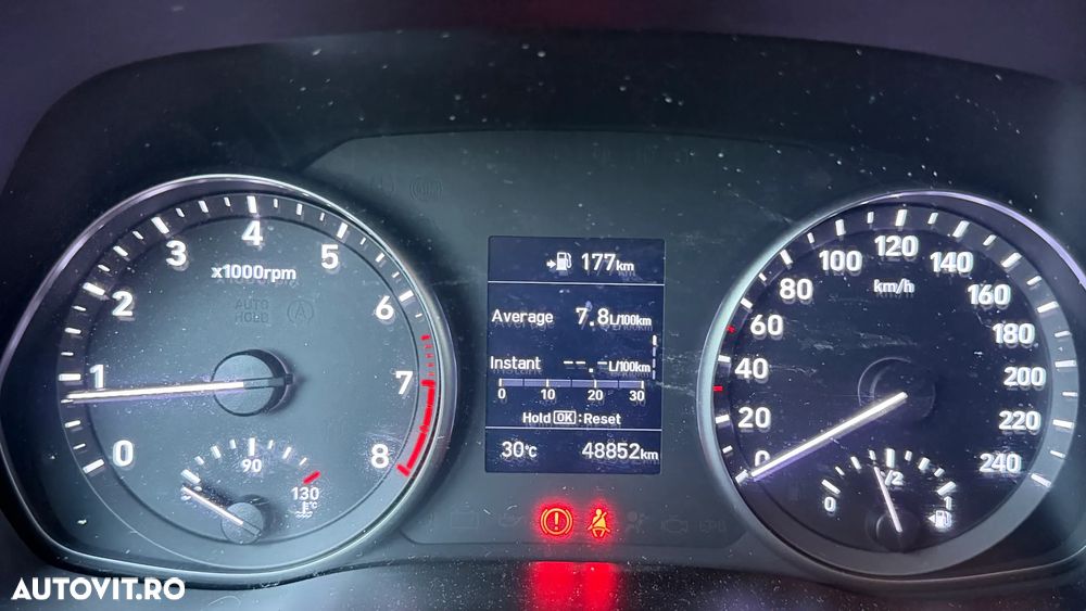 Hyundai i30 1.4 100CP 5DR M/T Highway - 9