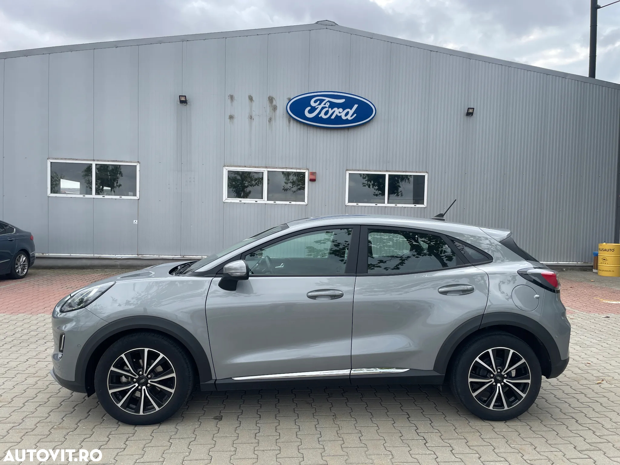 Ford Puma 1.0 EcoBoost MHEV Titanium - 4