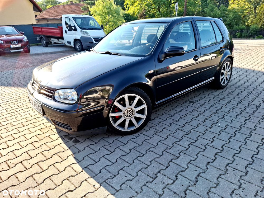 Volkswagen Golf - 16