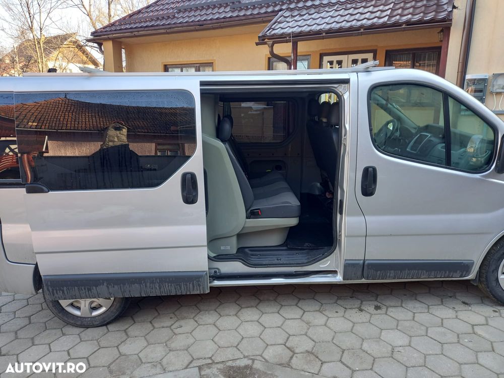 Renault Trafic - 14