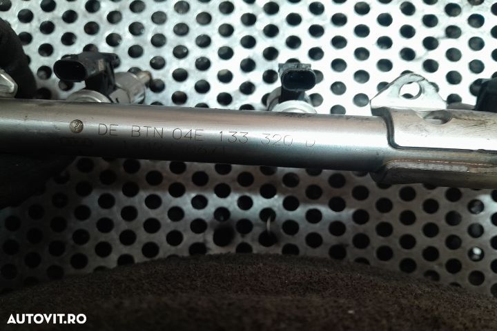 Rampa injectoare 04E133320D 04E133320D Volkswagen VW Golf 7 [2012 - 2 - 3